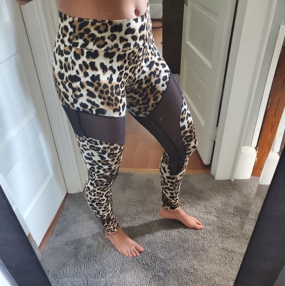 Gymshark Pants - Cheetah Print Leggings